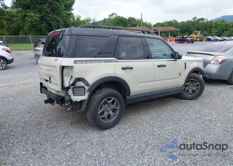 2024 Ford Bronco Sport Badlands z USA, uszkodzony, nr VIN 3FMCR9D92RRE17046